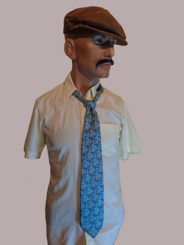 A1932 : Cravate Am Staff Nina Ricci