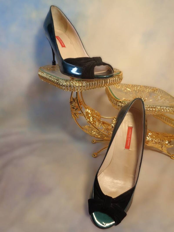 DA274 : Stilettos Charles Jourdan P.38,5