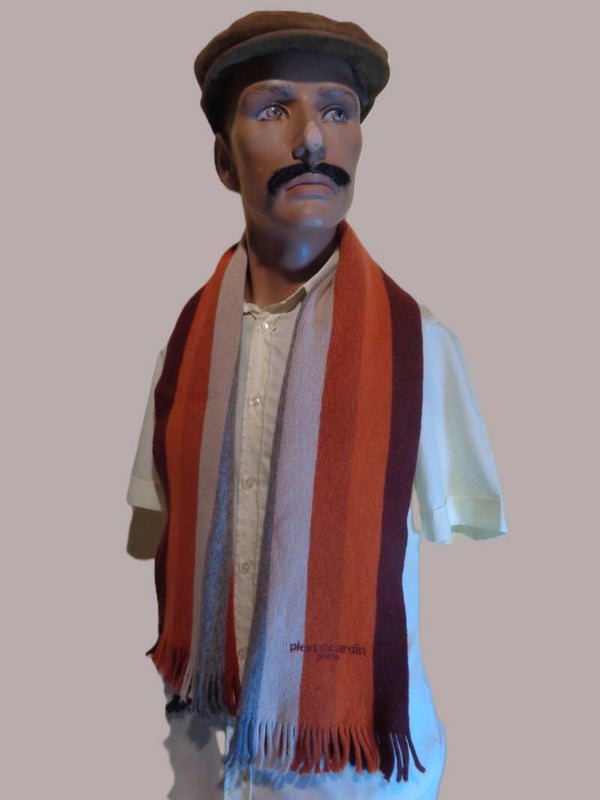 A3393 : Echarpe rayée Pierre Cardin