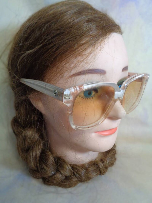 PA2115 : Lunettes Emanuelle Khan