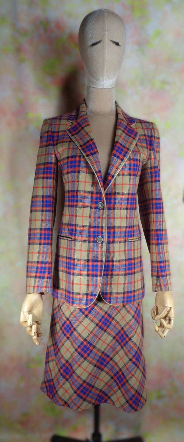 DA147 : Ensemble Ted lapidus T.38