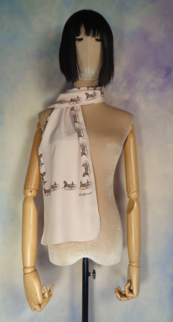 DA308 : Foulard Céline