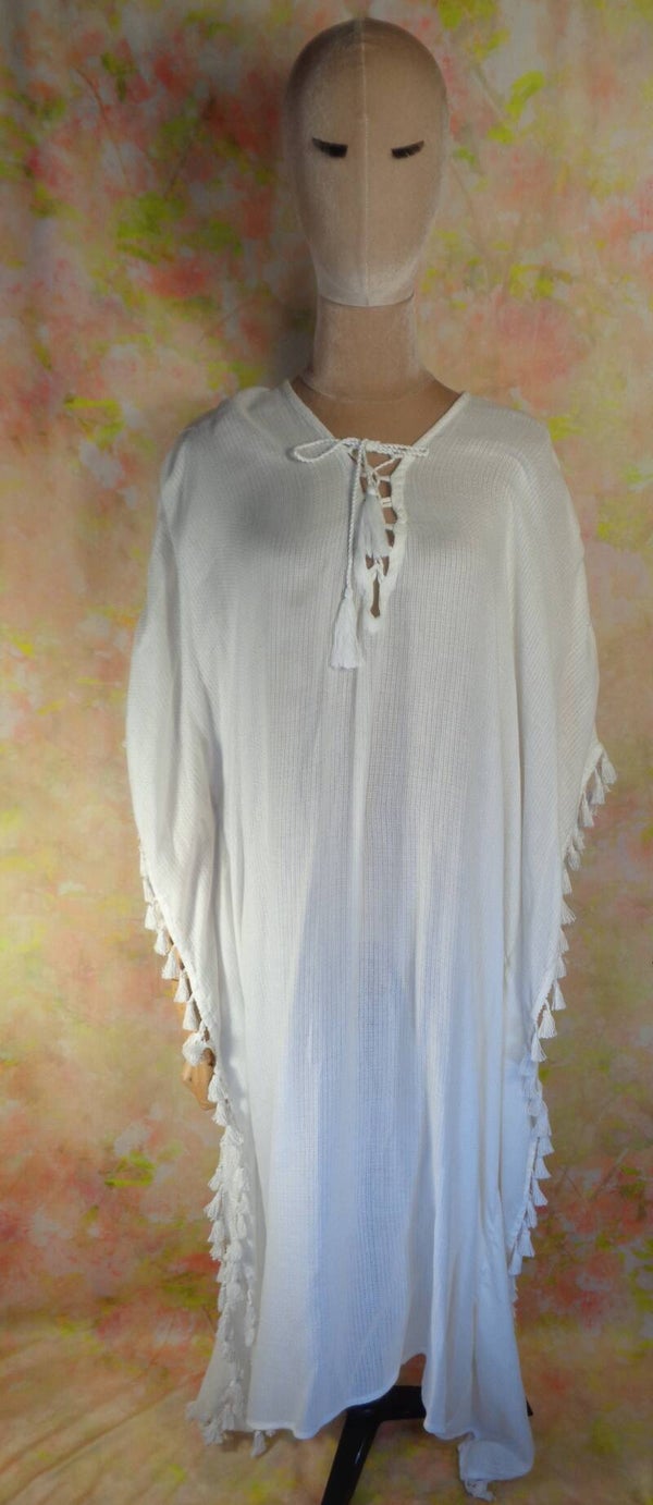 PA1152 : Kaftan Walter Baker T.S