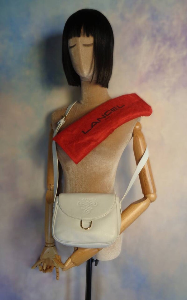 DA396 : Sac à main Lancel