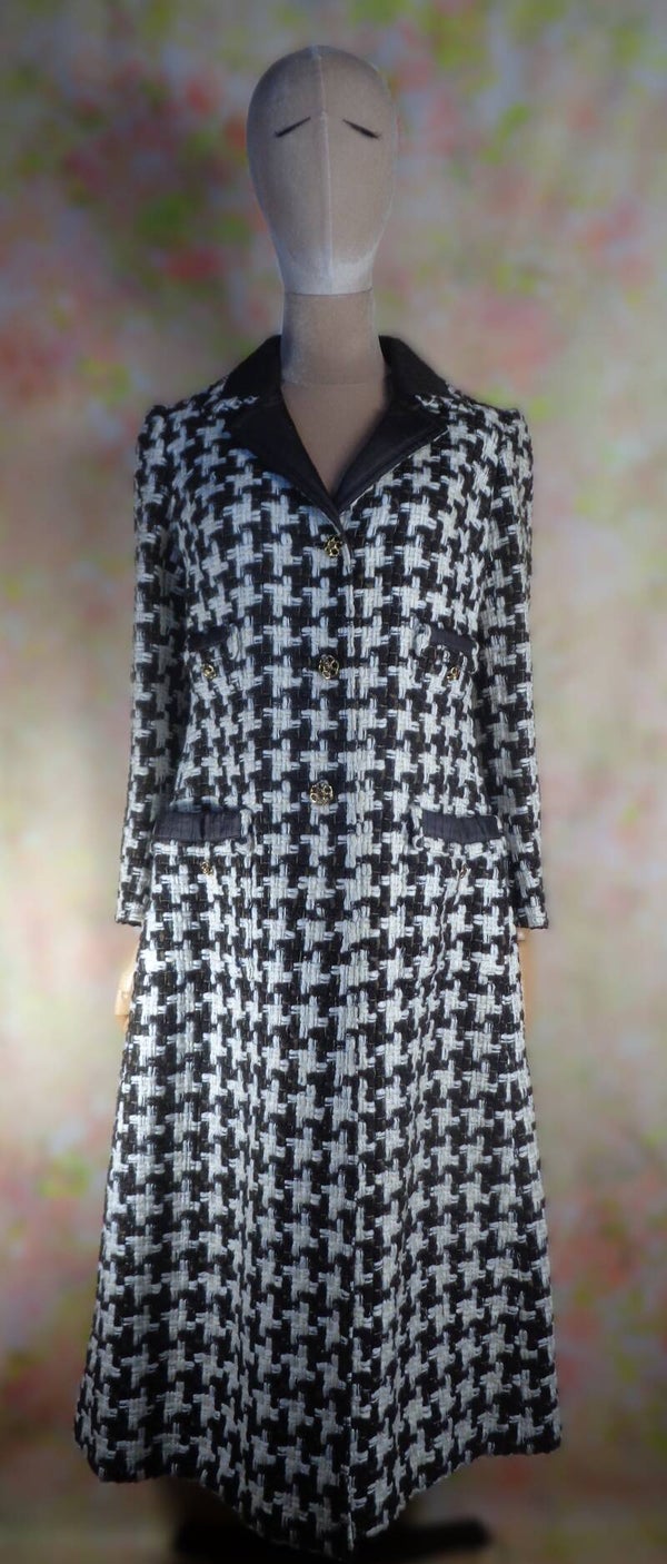 PA178 : Manteau Chanel T.38