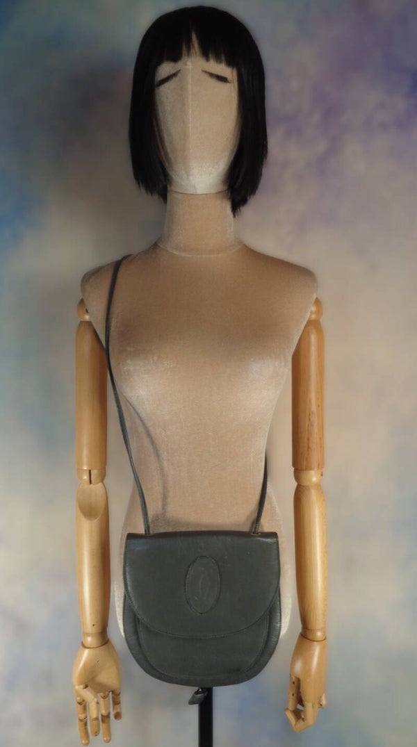 PA460 : Pochette Cartier