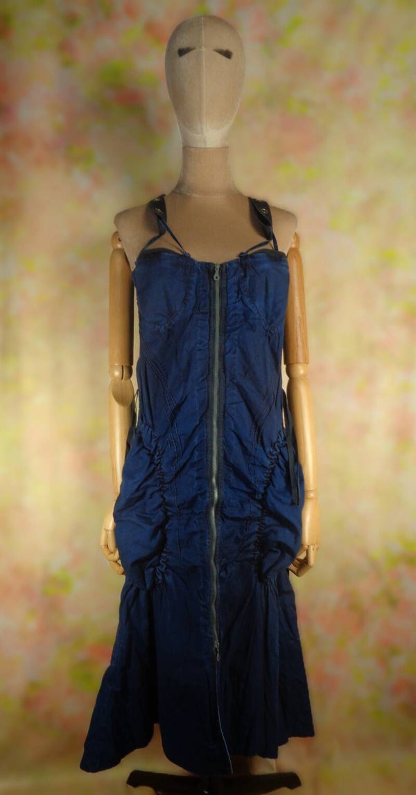 PA068 : Robe jean Marithé et François Girbaud T.40