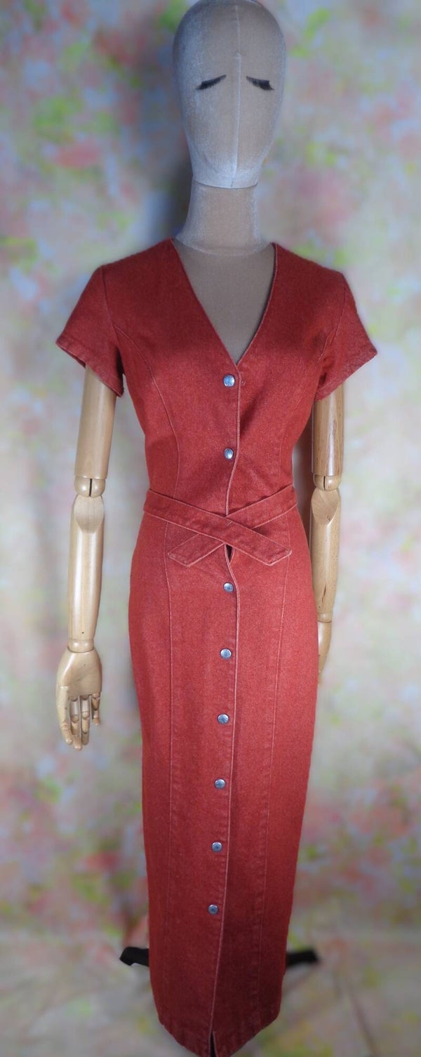 PA951 : Robe Guess T.34