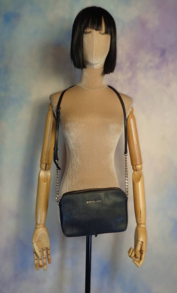 DA423 : Sac à main  Michael Kors