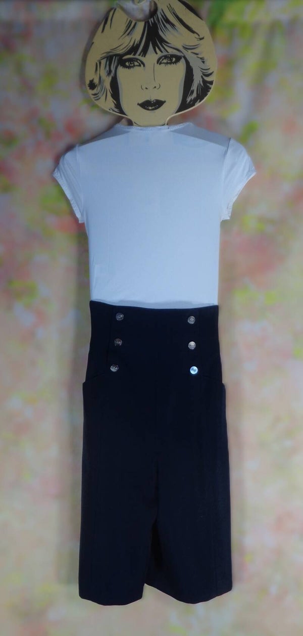 PA418 : Short Mugler T.38