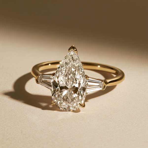 Elowen Pear Ring