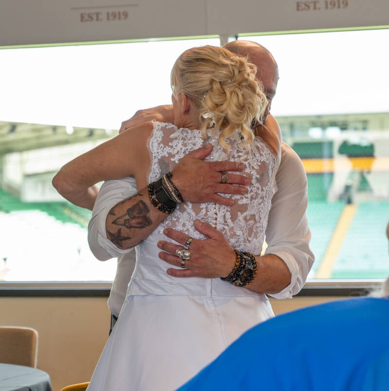 0021_michelle_-_lee-s_wedding_dsc_3517-standard.jpg