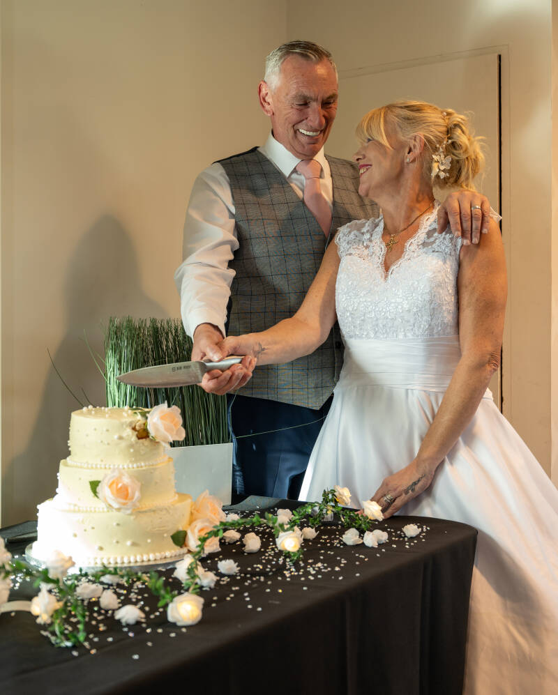 0089_michelle_-_lee-s_wedding_dsc_4056-standard.jpg