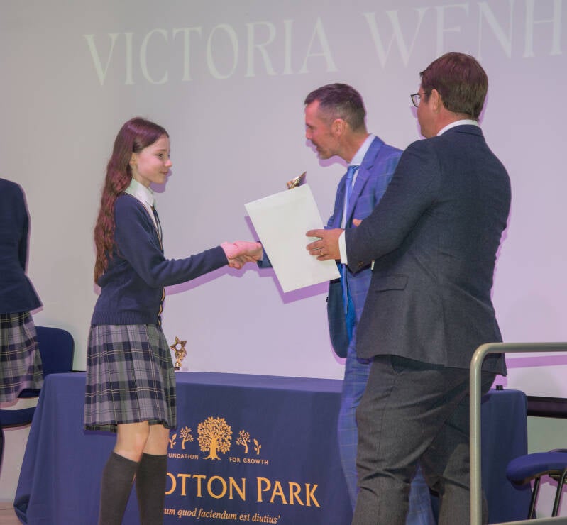 0115_william_keenan_wootton_park_reward_ceramonydsc_2698-copy-standard.jpg