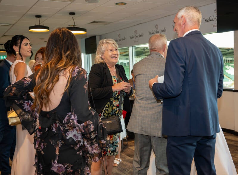 0127_michelle_-_lee-s_wedding_dsc_3761-standard.jpg