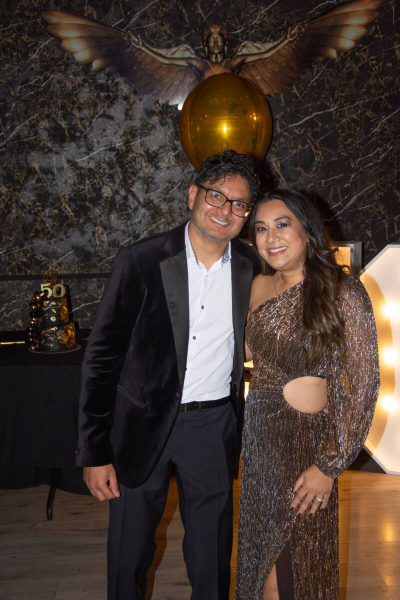 0239_william_keenan_anesh-sanjay_birthday_dsc_7062-standard.jpg