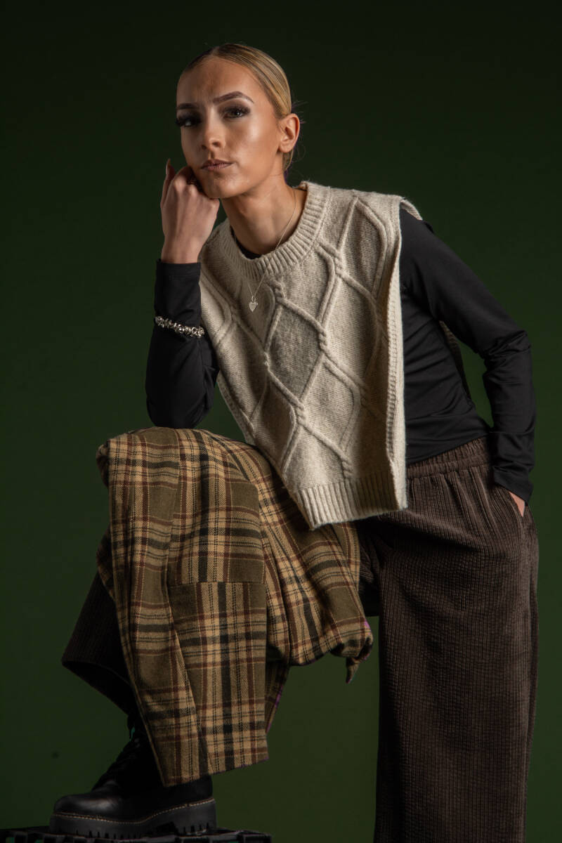 campaign_fulloutfit_williamkeenan_0654-standard.jpg