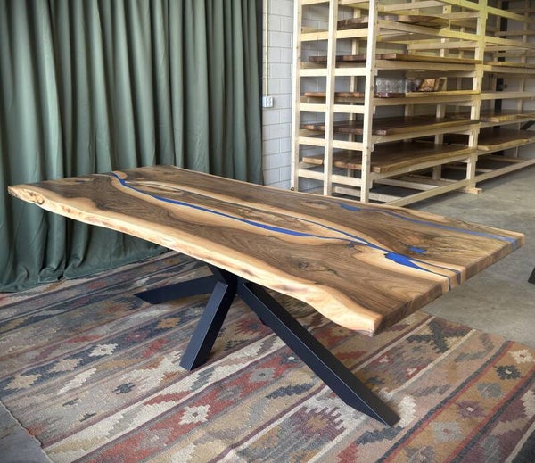 Walnoot  diner 240 x 100