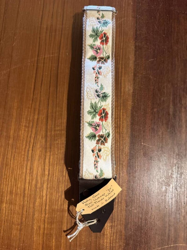 Holy Cow Fall Flower White