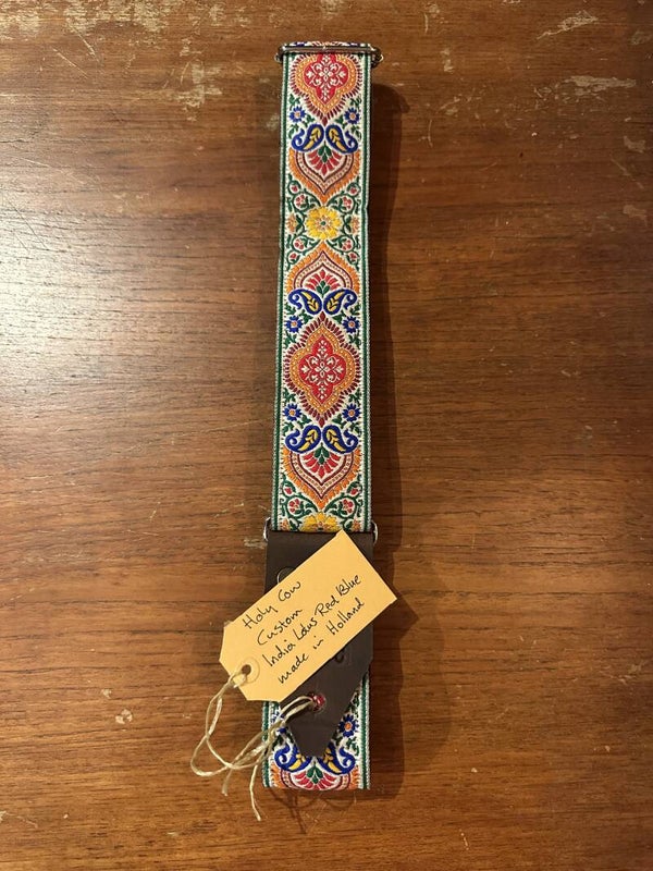 Holy Cow India Lotus Red Blue