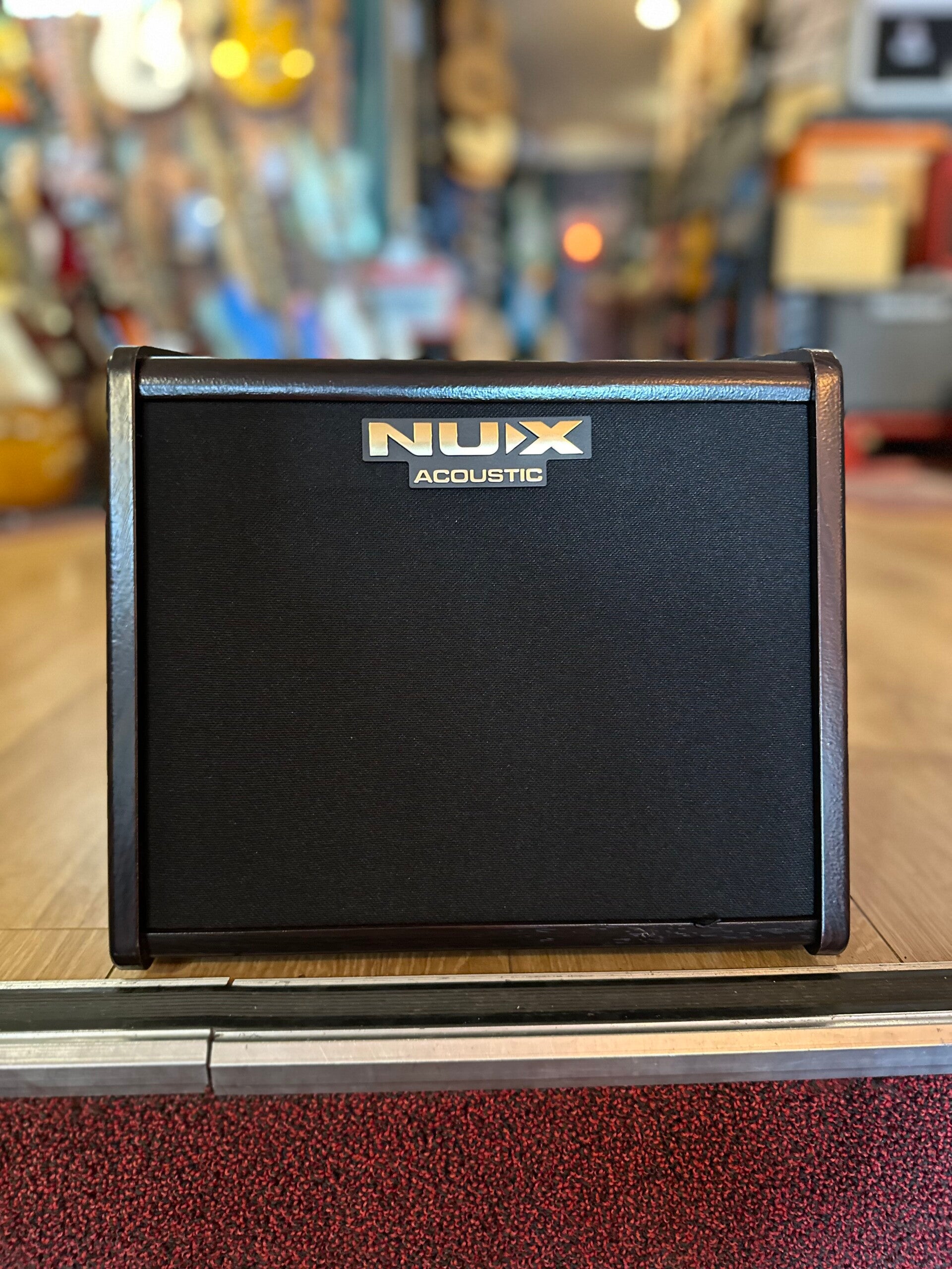 NUX AC-25