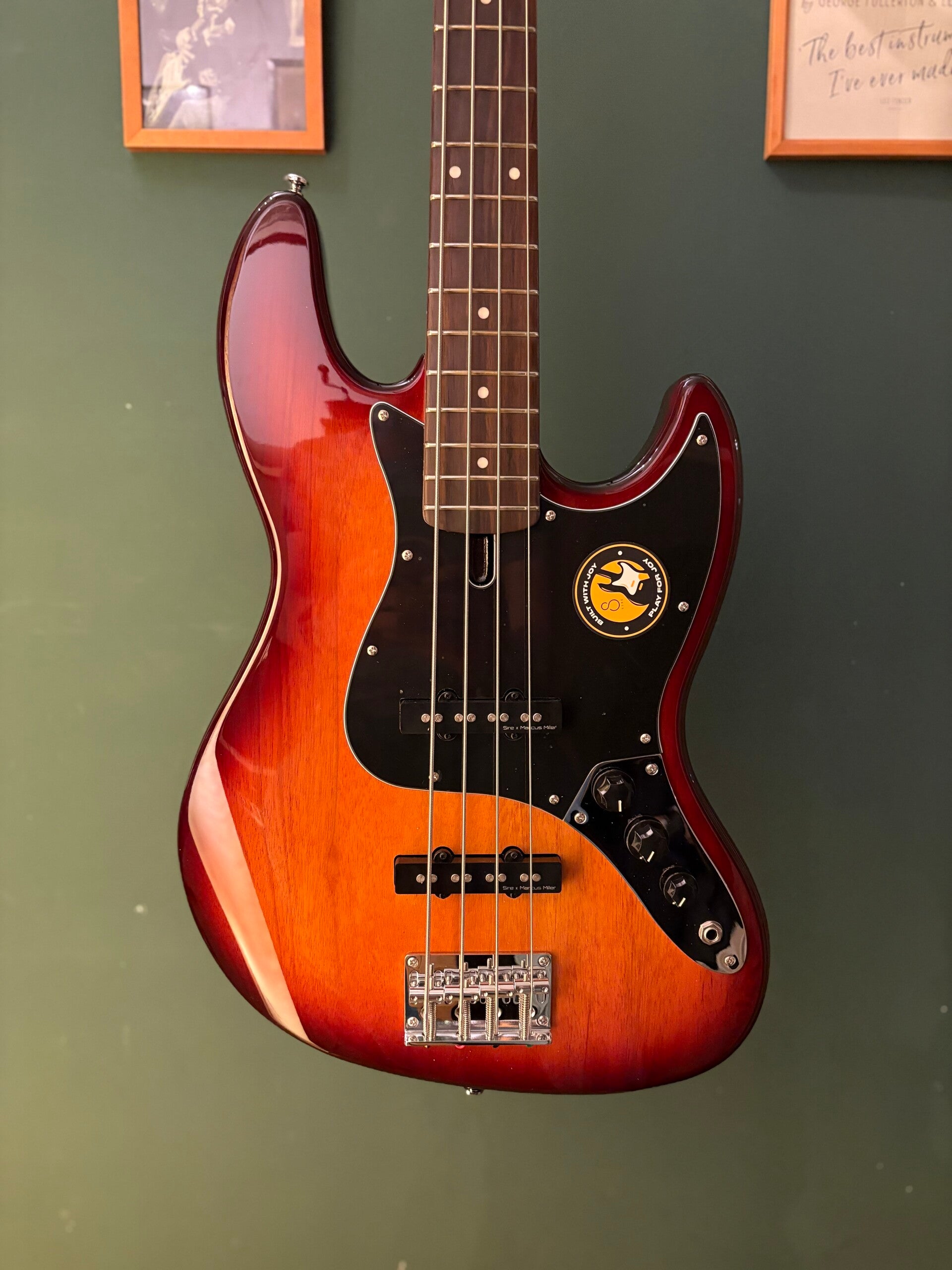 Sire Basses V3-Passive Series Marcus Miller 4-string passive bass guitar tobacco sunburst