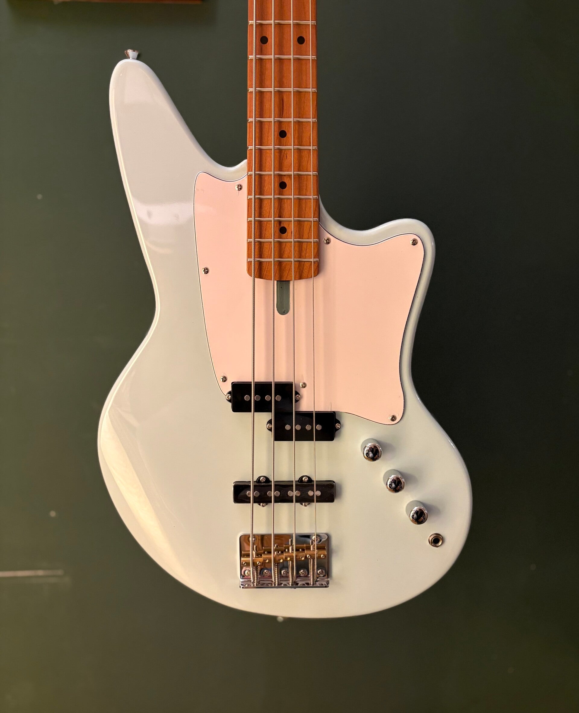 Ashdown Roasted Saint Ice Bleu