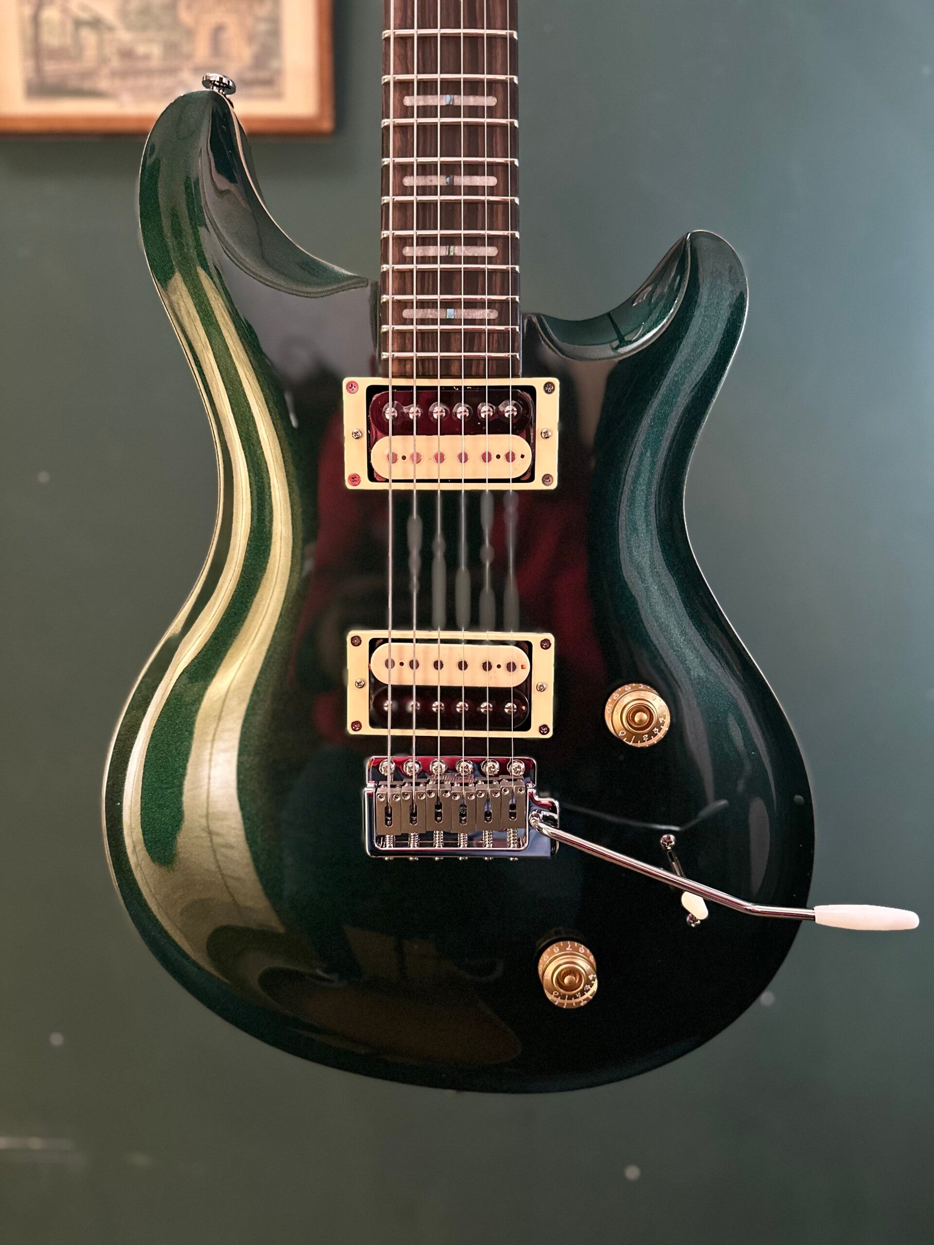 Sire Larry Carlton Q7 Metallic Green