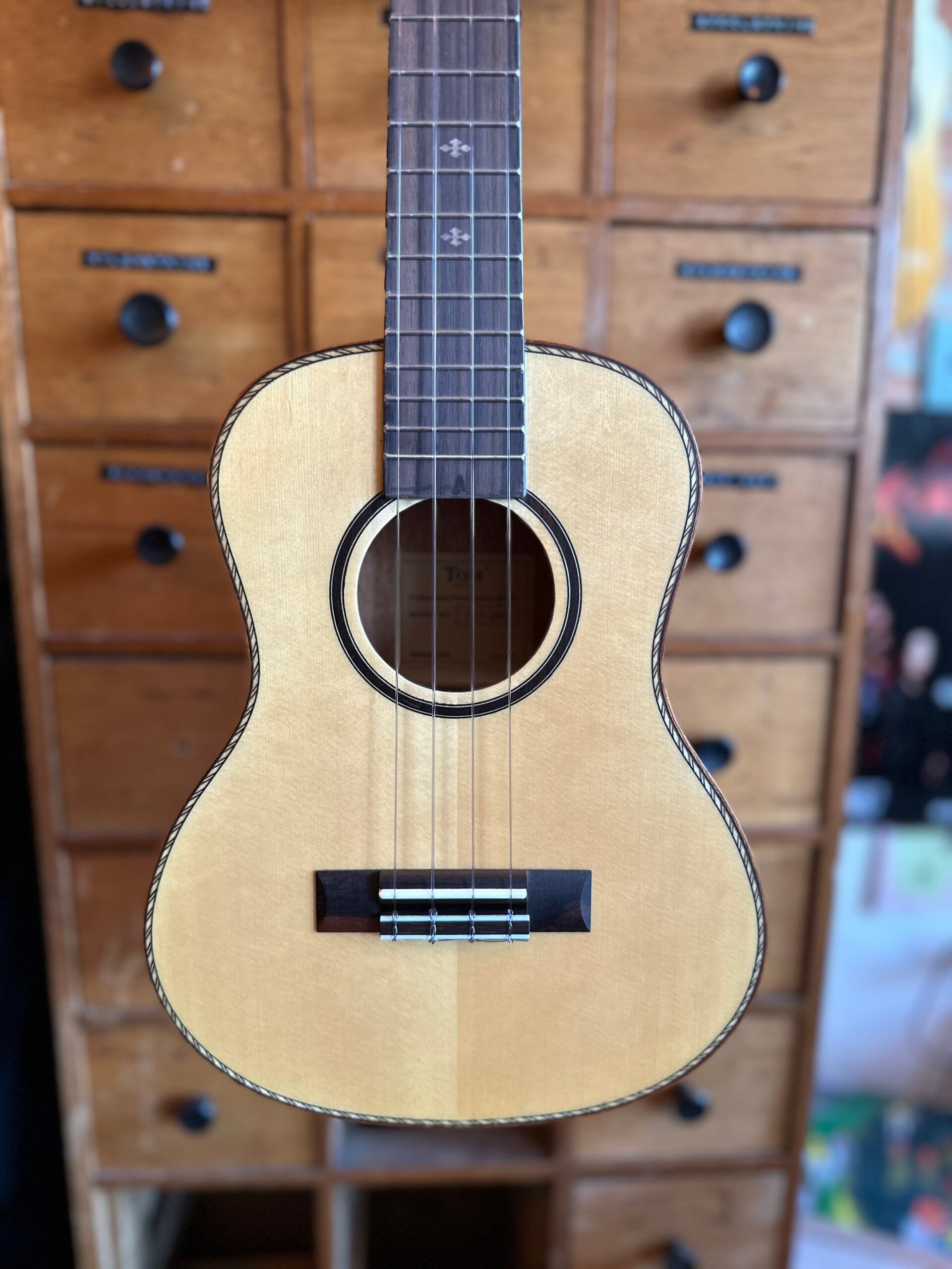 TOM TUT 280 Tenor