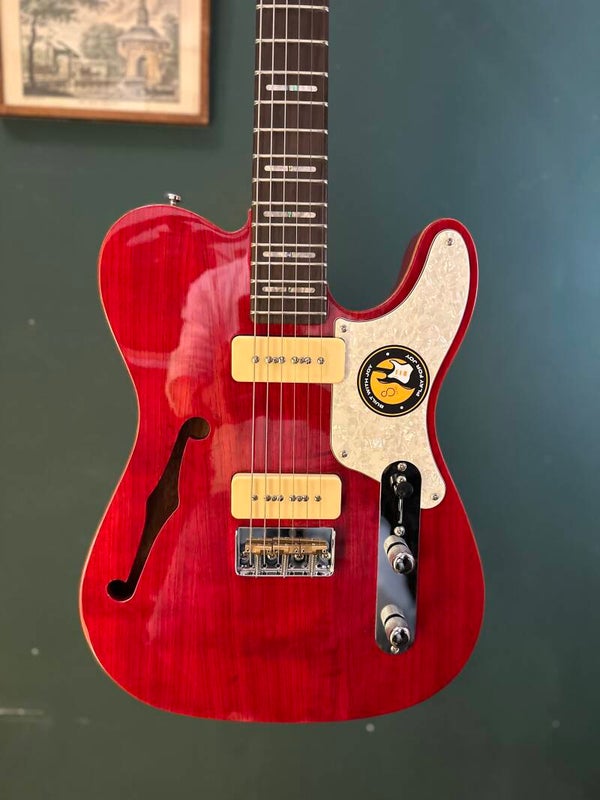 T7TM/STR |Sire T Series Larry Carlton alder + ash chambered electric guitar