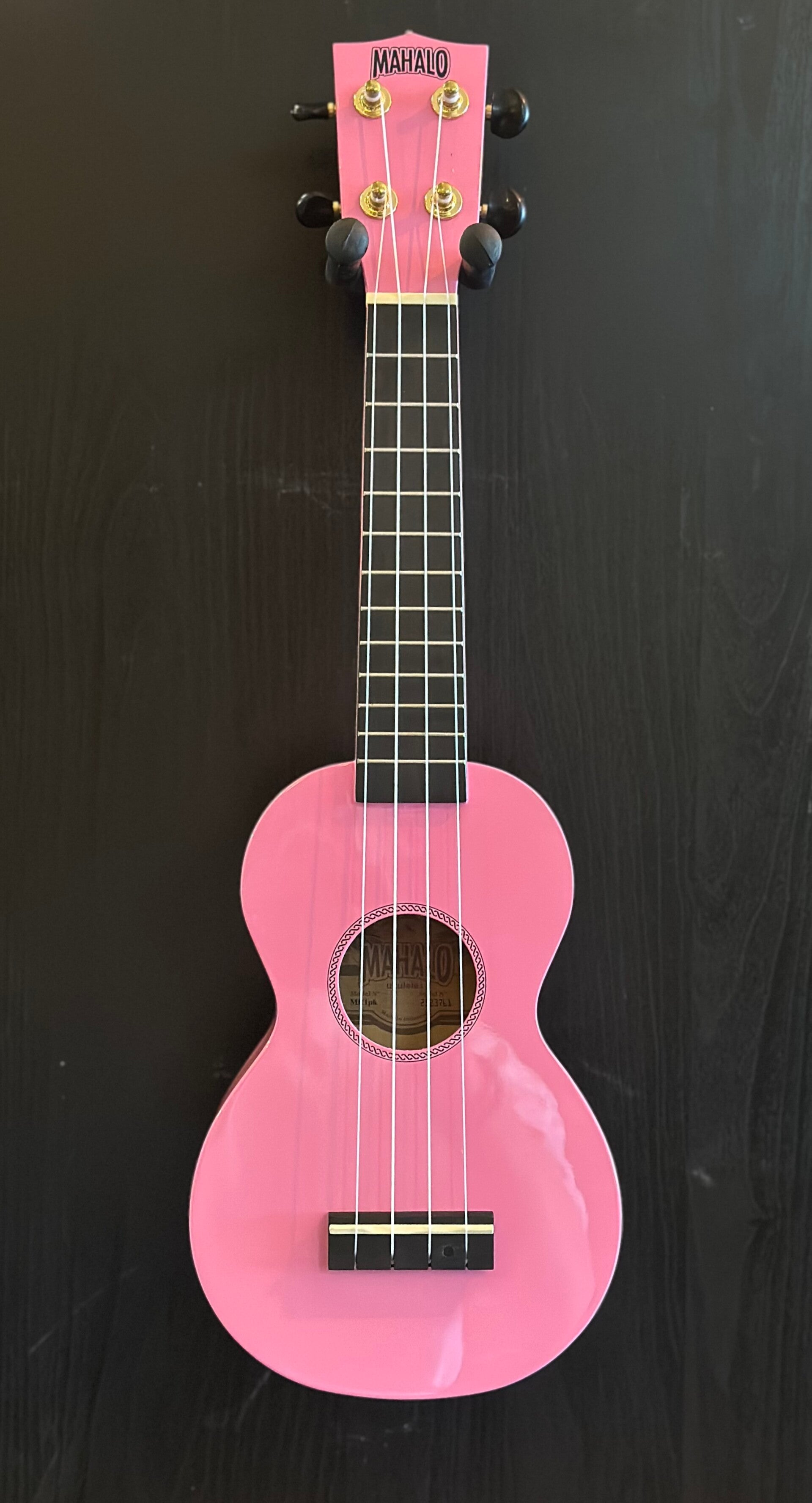 Mahalo Rainbow Series ukelele Roze