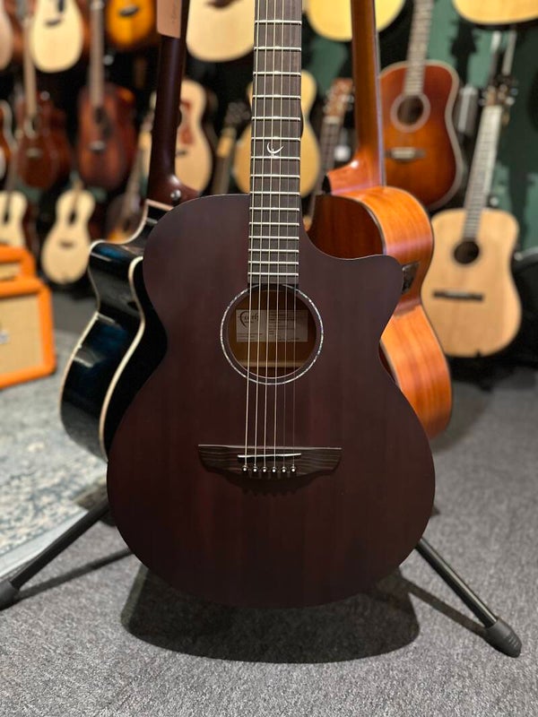 Faith Naked Venus Mahogany