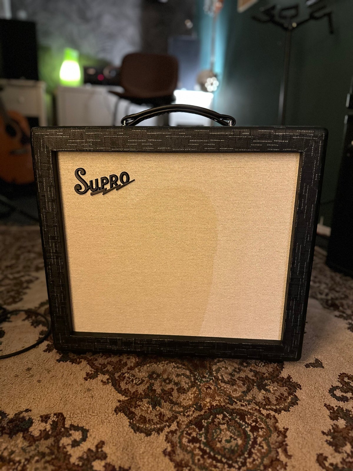 Supro Amulet 1x12 | Guitars & Beans Leiden