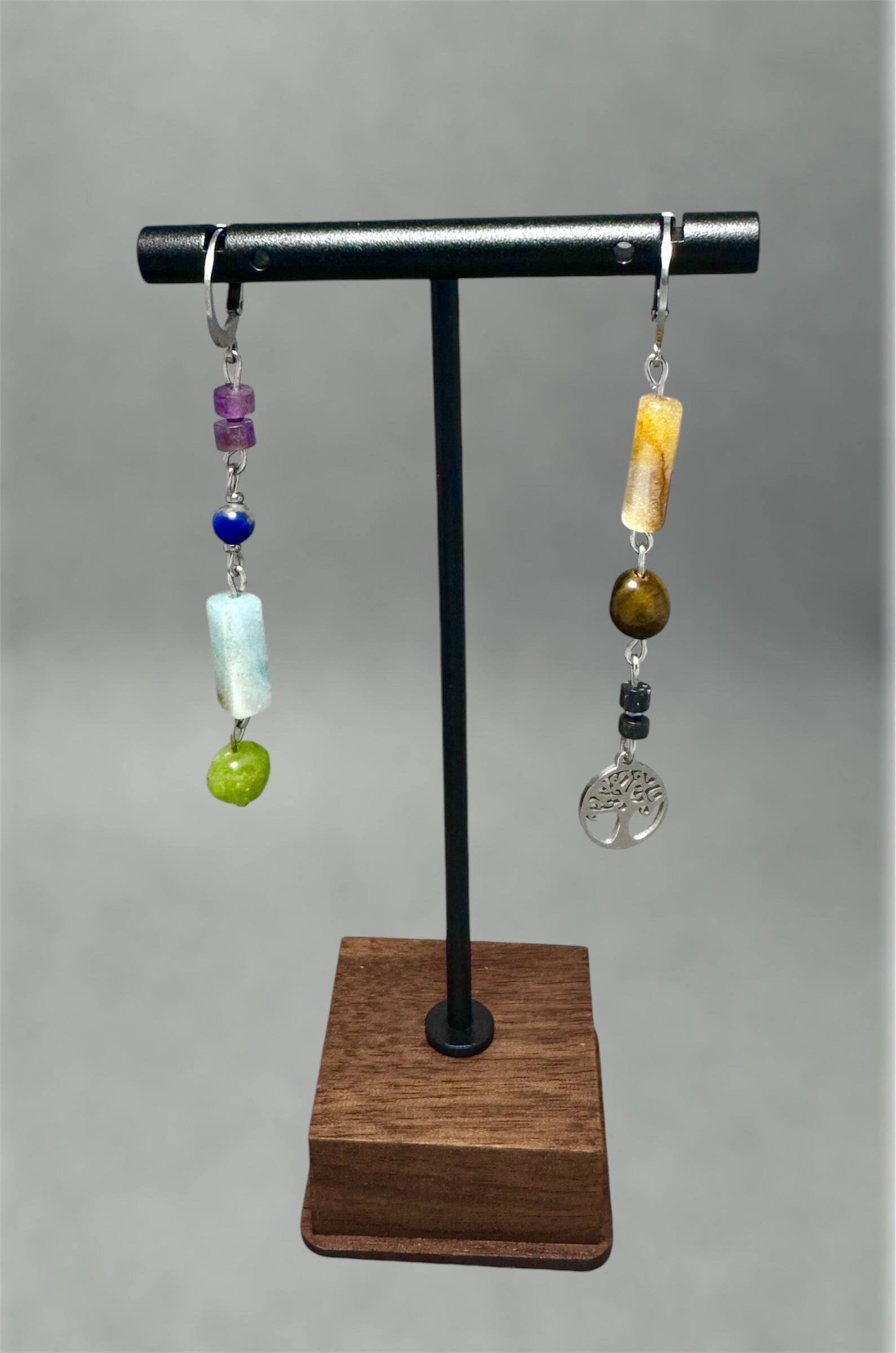 Boucles d'oreilles asymétriques "7 chakras"