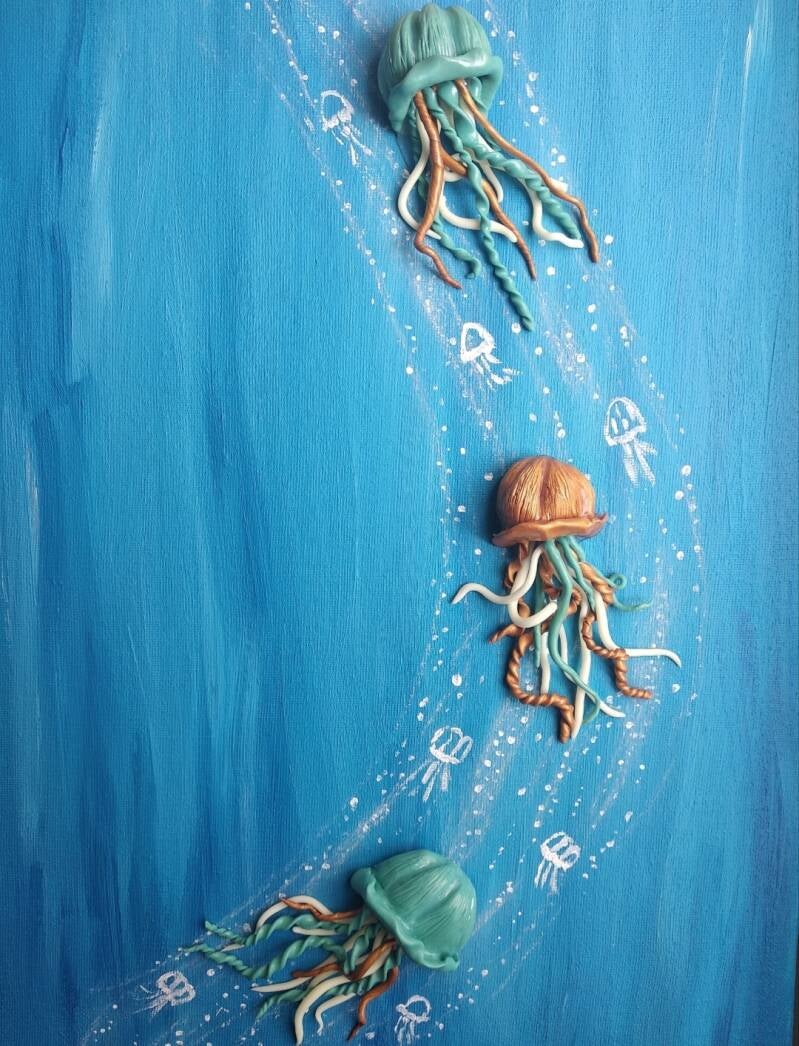 The gold JellyFish (35cm X 25cm)