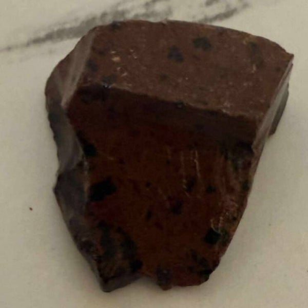PIERRE BRUTE D'OBSIDIENNE ACAJOU