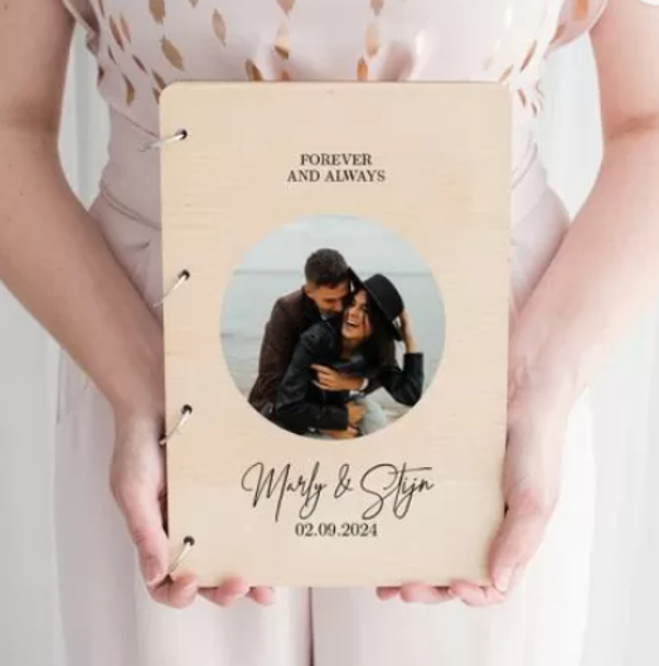 gastenboek hout met foto