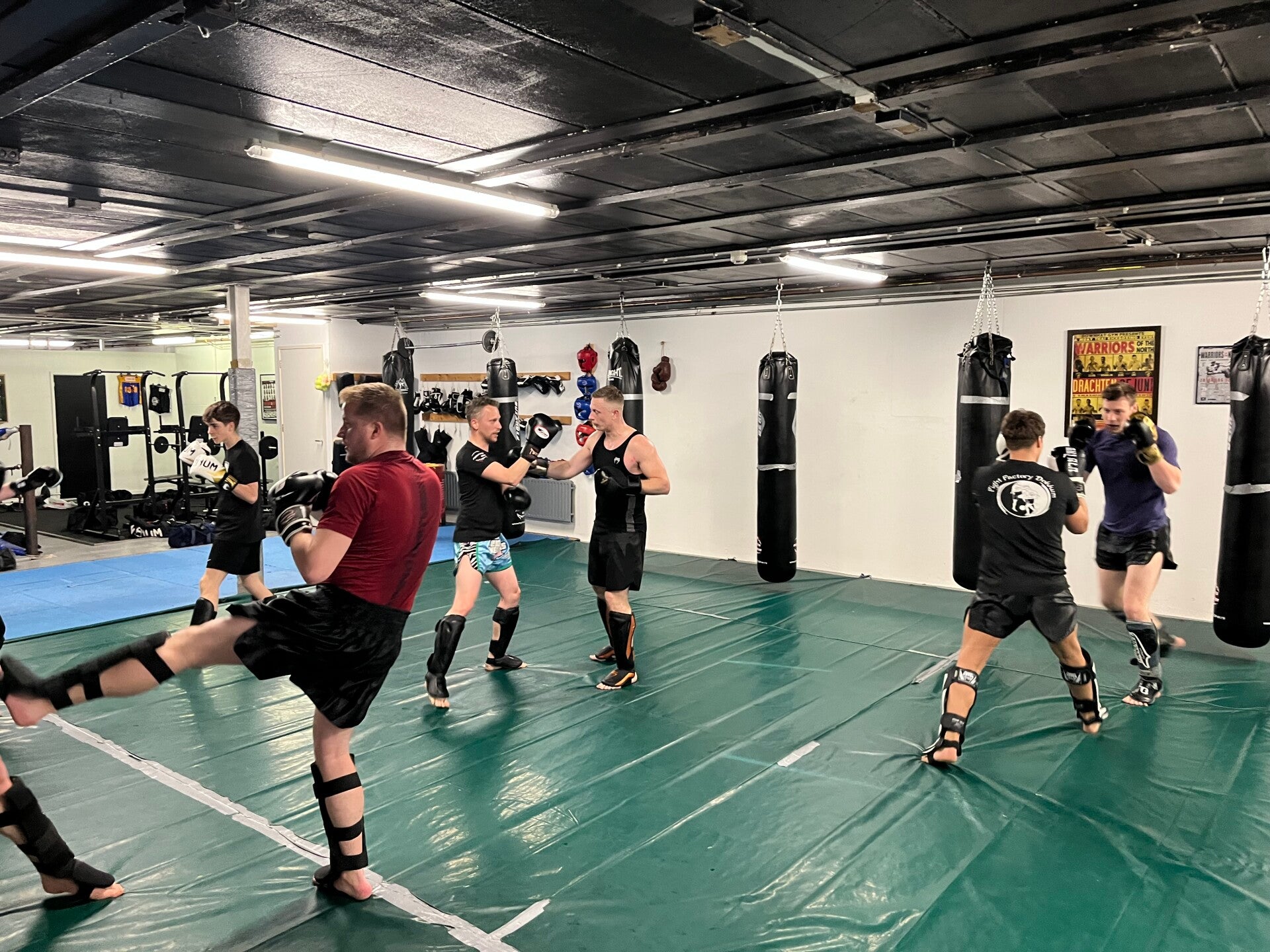 Inkijk in de les bij Fight Factory Dokkum.