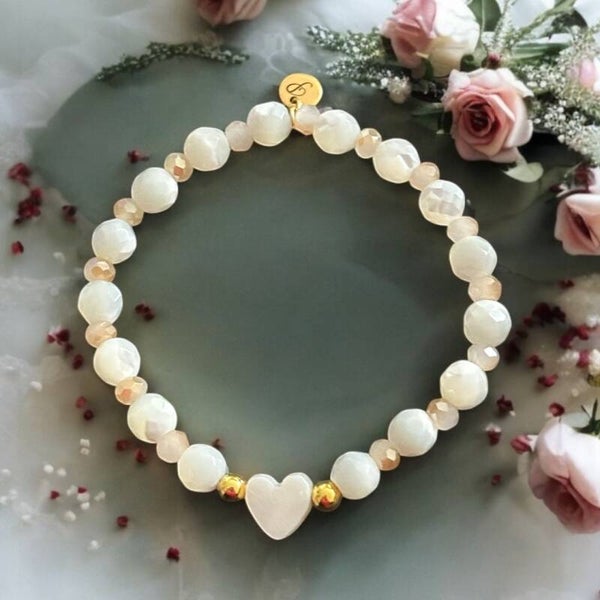 Armband mit Perlmuttperlen