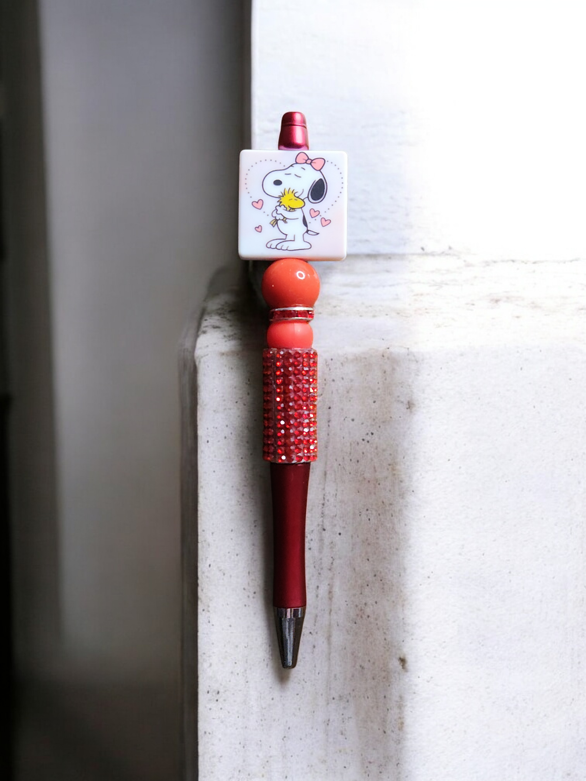 ​❤️ Sweet Hugs & Sparkles: Snoopy & Woodstock Beaded Pen