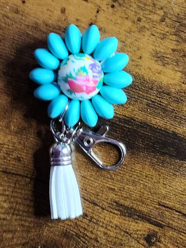 Bloom & Charm: Handcrafted Silicone Flower Accessories Bag Charm