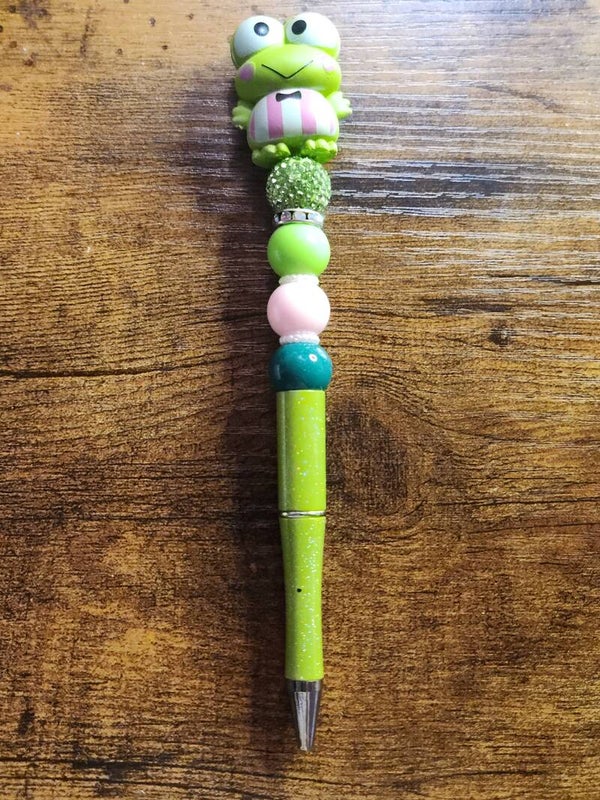 Keroppi-Inspired Custom Beaded Pen – Sparkly Lime & Pink Edition