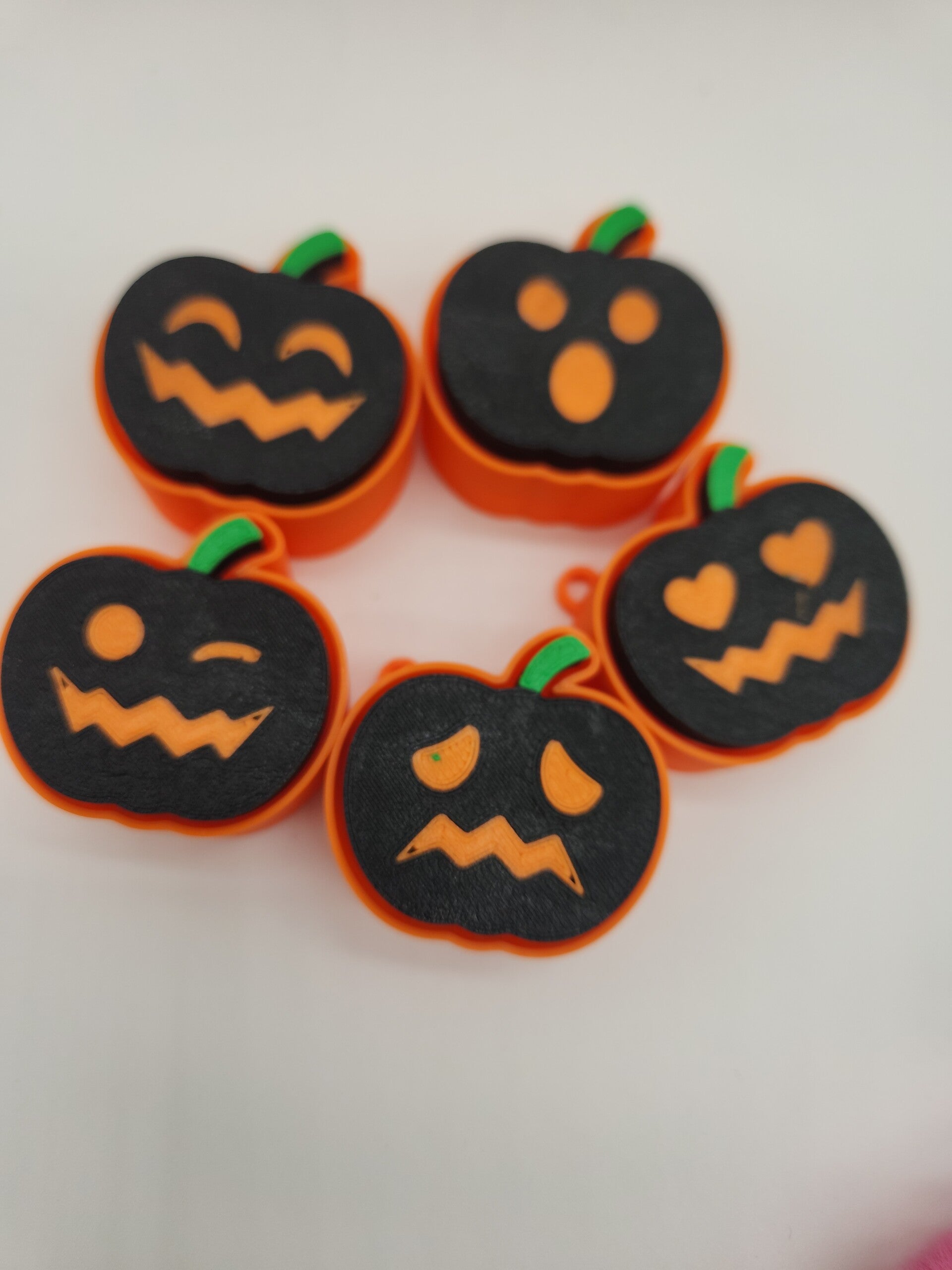 Meet the Emotion Pumpkins: Your New Favorite 3D-Printed Fidget Clicker