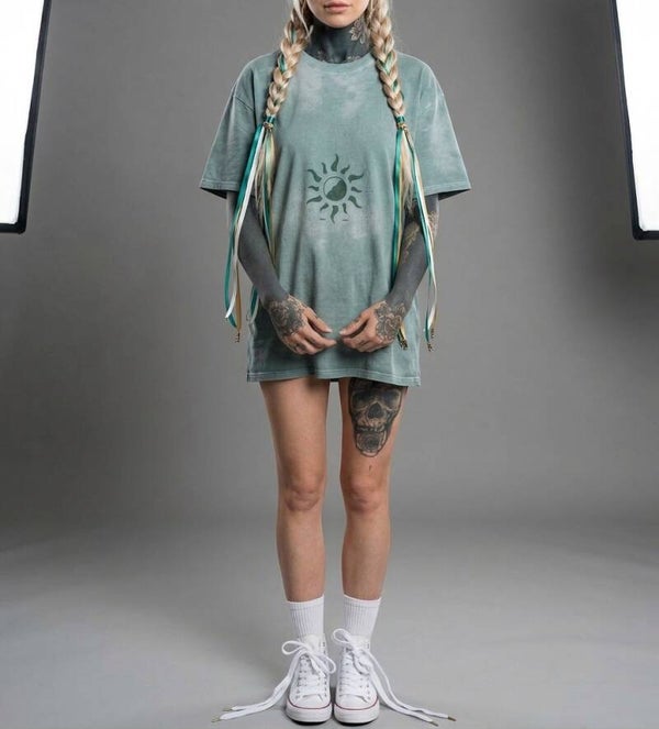 Batikshirt Moon Print, Pastellgrün Unisex Oversized