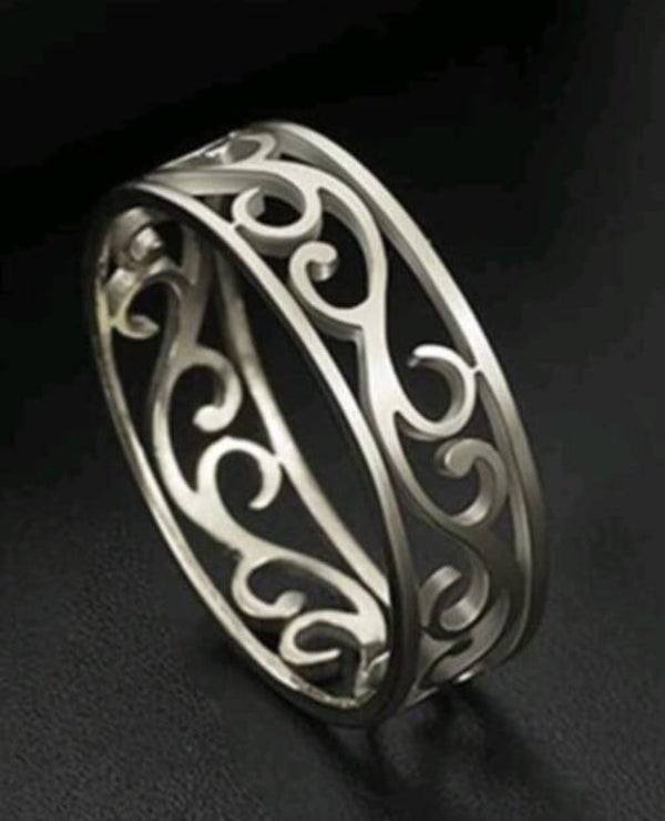 Ring
