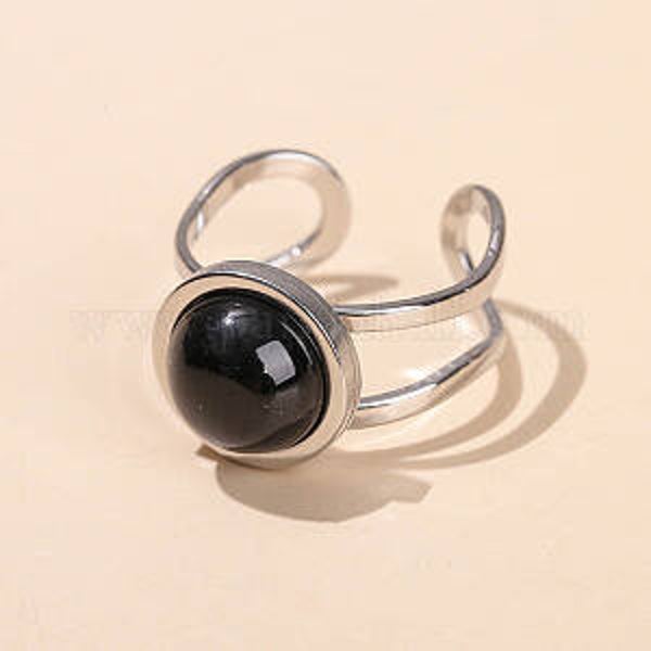 Ring med svart sten