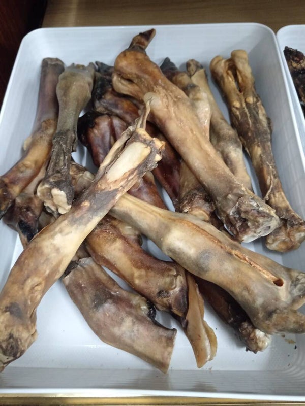 Natural treats - Naked goat trotter