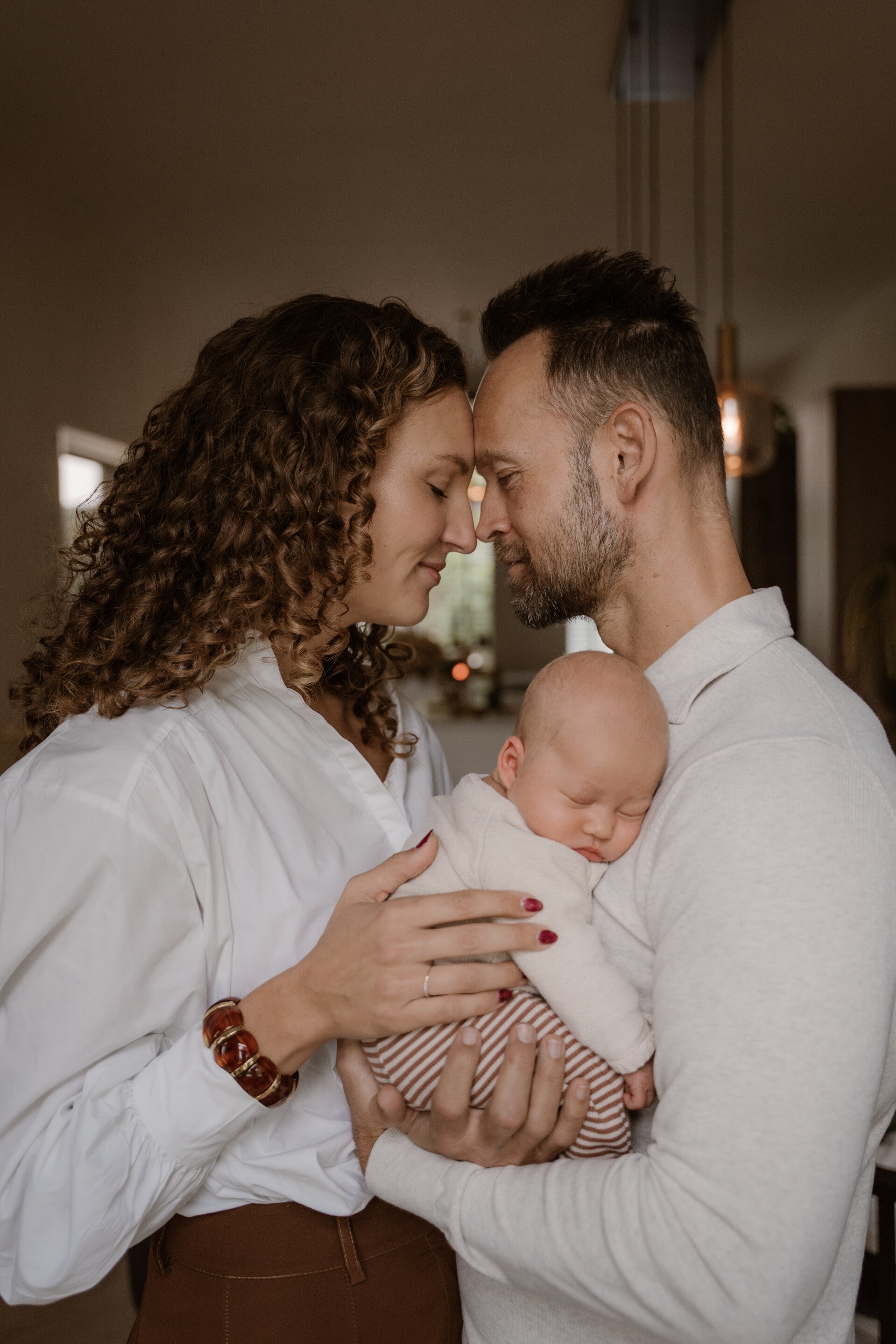 newbornshoot baby shoot binnen