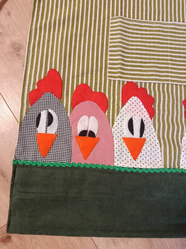 Schürze mit Hühnern