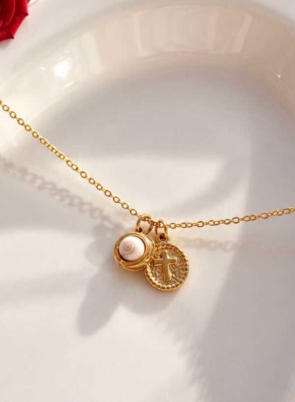 Collier Œil de Sainte-Lucie de Corse & Croix dorée